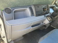 三菱ふそうキャンター平ボディ小型（2t・3t）[写真33]