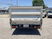 三菱ふそうキャンター平ボディ小型（2t・3t）[写真09]