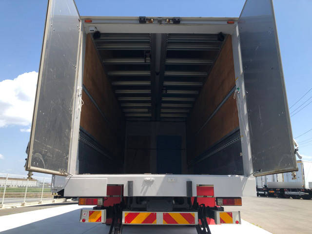 日野レンジャーアルミウイング中型（4t）[写真11]