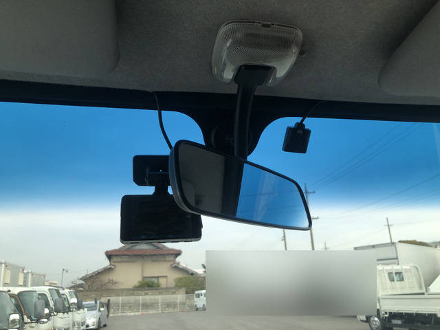 日野デュトロアルミバン小型（2t・3t）[写真21]