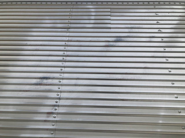 日野デュトロアルミバン小型（2t・3t）[写真26]