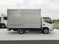 日野デュトロアルミバン小型（2t・3t）[写真03]