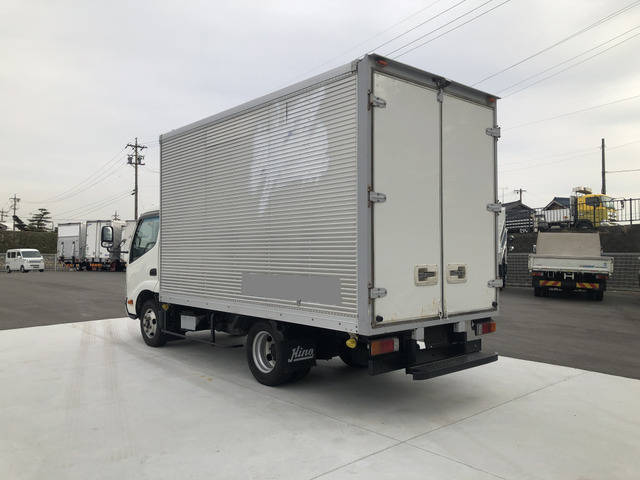 日野デュトロアルミバン小型（2t・3t）[写真04]