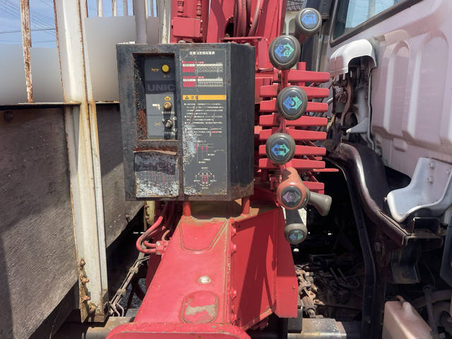 いすゞフォワードクレーン3段中型（4t）[写真14]