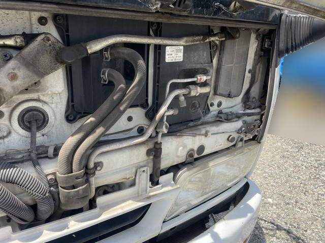 いすゞフォワードクレーン3段中型（4t）[写真09]