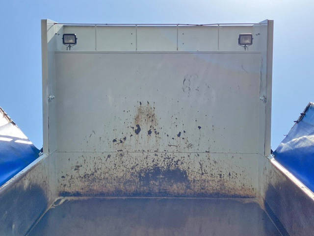 いすゞギガダンプ大型（10t）[写真14]