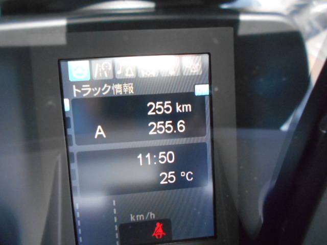 三菱ふそうスーパーグレートセルフクレーン4段大型（10t）[写真28]