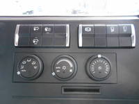 三菱ふそうスーパーグレートセルフクレーン4段大型（10t）[写真32]