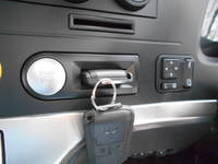 三菱ふそうスーパーグレートセルフクレーン4段大型（10t）[写真34]