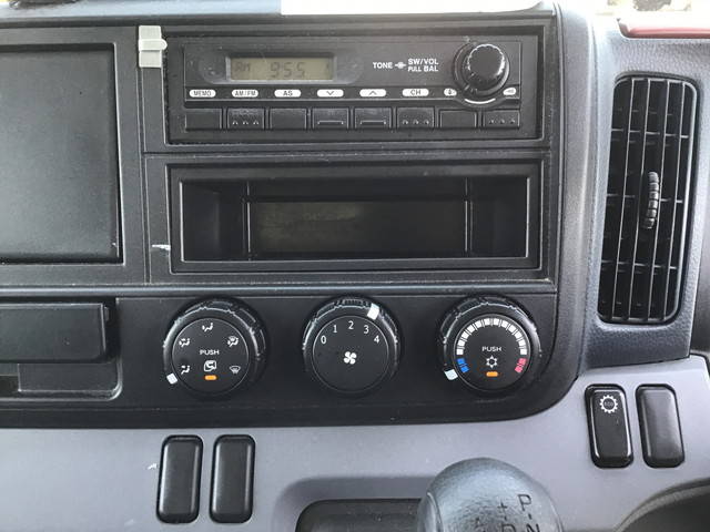 日産アトラスアルミバン小型（2t・3t）[写真34]