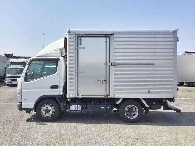 日産アトラスアルミバン小型（2t・3t）[写真05]