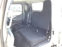 三菱ふそうキャンター平ボディ小型（2t・3t）[写真28]