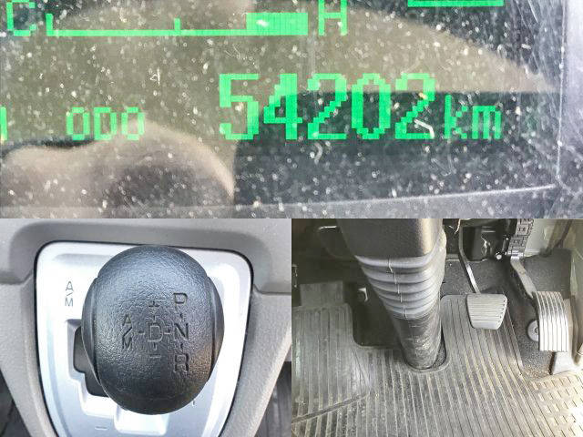 三菱ふそうキャンター平ボディ小型（2t・3t）[写真34]