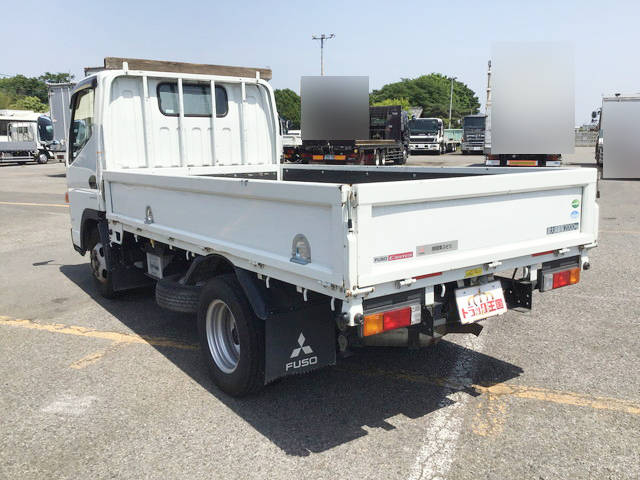 三菱ふそうキャンター平ボディ小型（2t・3t）[写真04]