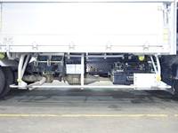 いすゞフォワードアルミウイング中型（4t）[写真18]