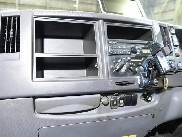 いすゞフォワードアルミウイング中型（4t）[写真32]