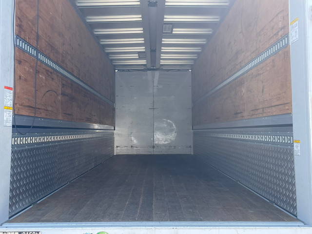 日野レンジャーアルミウイング中型（4t）[写真11]