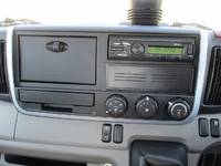 三菱ふそうキャンター平ボディ小型（2t・3t）[写真16]