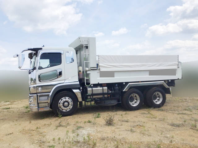 三菱ふそうスーパーグレートダンプ大型（10t）[写真05]