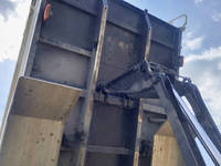 三菱ふそうスーパーグレートダンプ大型（10t）[写真09]