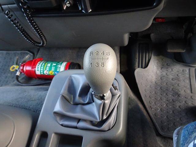 三菱ふそうファイターその他の形状中型（4t）[写真35]