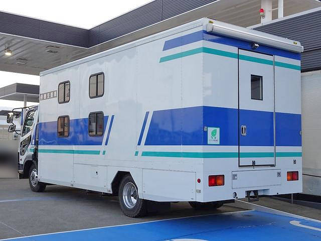 三菱ふそうファイターその他の形状中型（4t）[写真04]