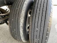 いすゞエルフ平ボディ小型（2t・3t）[写真16]