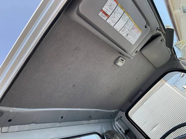 いすゞエルフ平ボディ小型（2t・3t）[写真26]