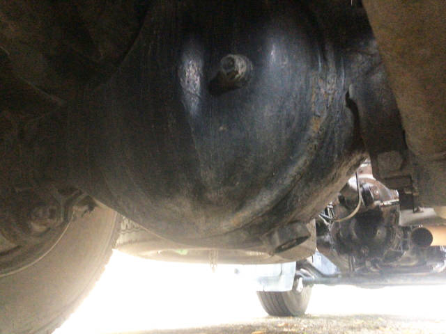 いすゞギガミキサー車（コンクリートミキサー）大型（10t）[写真18]