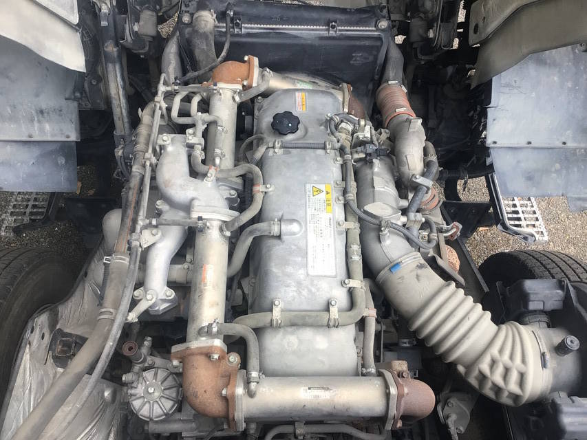 いすゞギガミキサー車（コンクリートミキサー）大型（10t）[写真22]