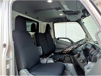 日野デュトロ平ボディ小型（2t・3t）[写真12]