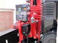 日野レンジャーセルフクレーン3段増トン（6t・8t）[写真16]