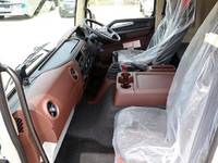 日野レンジャーセルフクレーン3段増トン（6t・8t）[写真26]