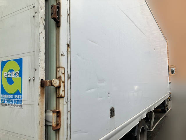 日野レンジャー冷凍車（冷蔵車）中型（4t）[写真07]