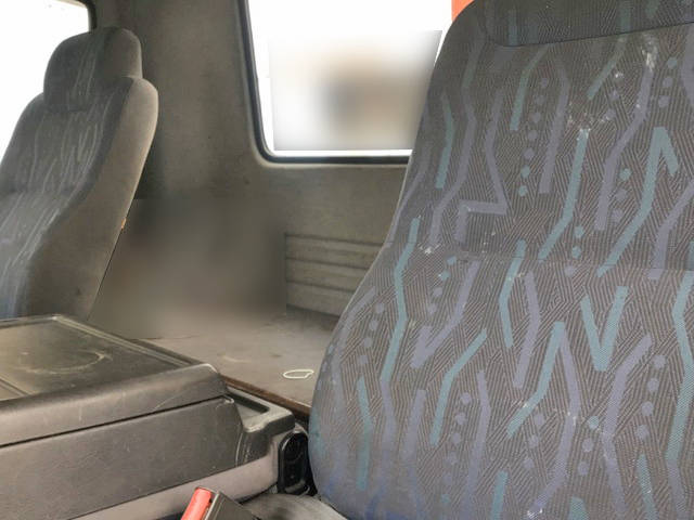 いすゞフォワードクレーン5段中型（4t）[写真30]