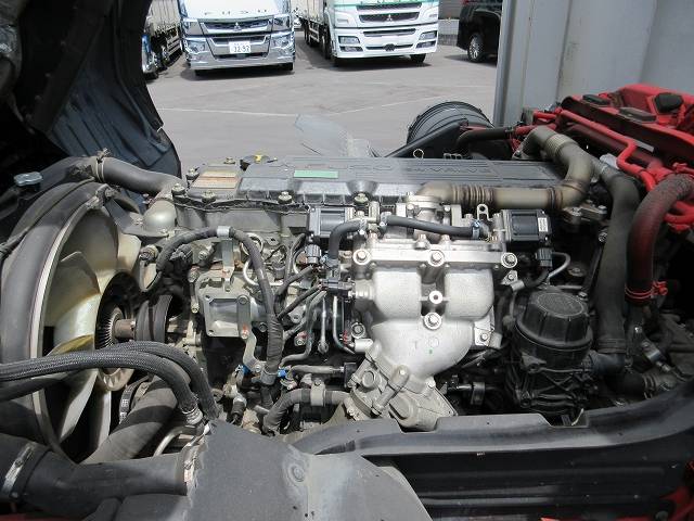 三菱ふそうファイターアルミウイング中型（4t）[写真24]