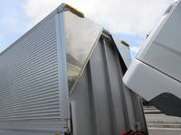 三菱ふそうファイターアルミウイング中型（4t）[写真29]