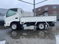 トヨタダイナ平ボディ小型（2t・3t）[写真03]