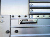 いすゞギガアルミウイング大型（10t）[写真14]