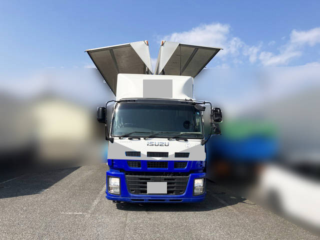 いすゞギガアルミウイング大型（10t）[写真04]