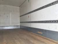 いすゞエルフアルミバン小型（2t・3t）[写真16]