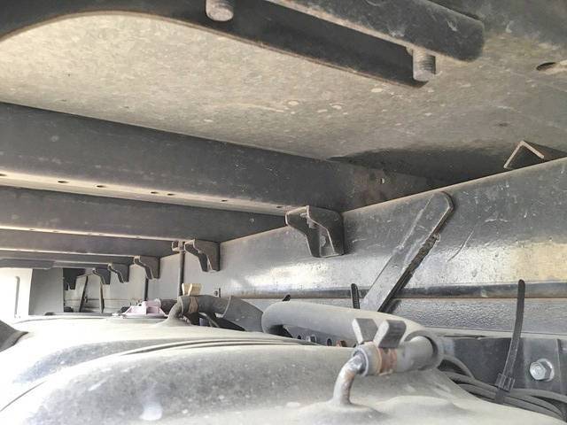 いすゞエルフアルミバン小型（2t・3t）[写真24]