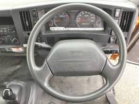 いすゞエルフアルミバン小型（2t・3t）[写真37]