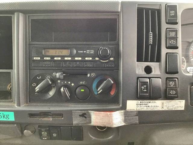 いすゞエルフアルミバン小型（2t・3t）[写真38]