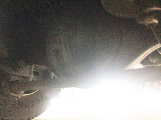 いすゞギガアルミウイング大型（10t）[写真13]