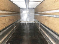 いすゞギガアルミウイング大型（10t）[写真06]