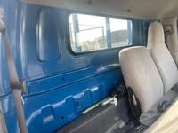 トヨタダイナ平ボディ小型（2t・3t）[写真32]