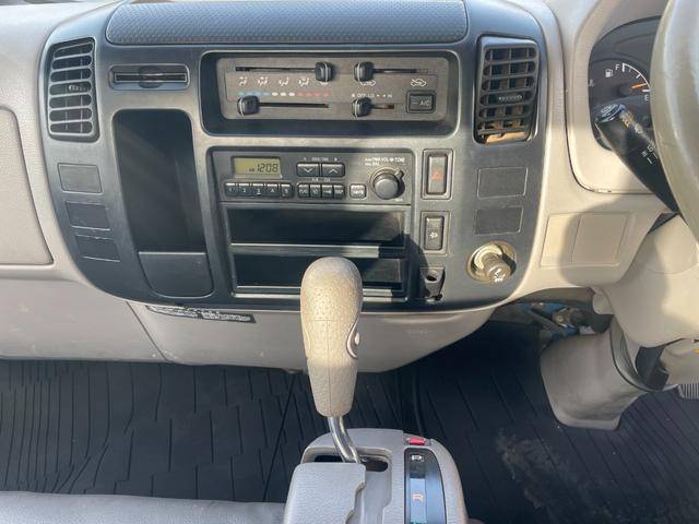 トヨタダイナ平ボディ小型（2t・3t）[写真34]