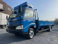 トヨタダイナ平ボディ小型（2t・3t）[写真03]