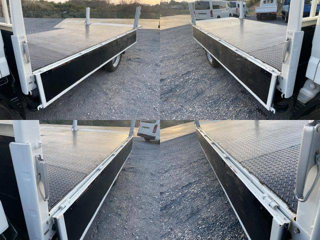 三菱ふそうキャンター平ボディ小型（2t・3t）[写真15]